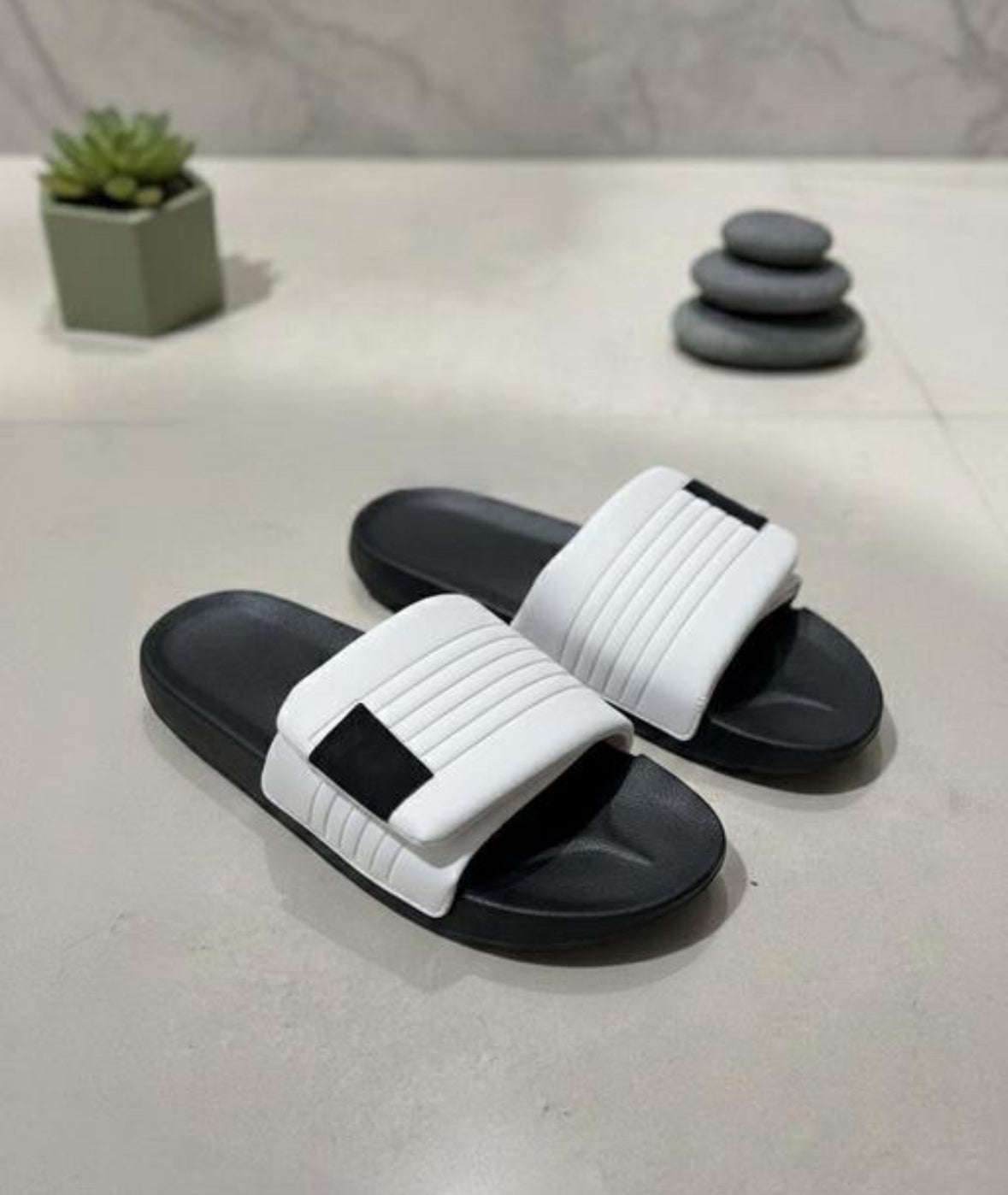 Trending men slider | comfortable