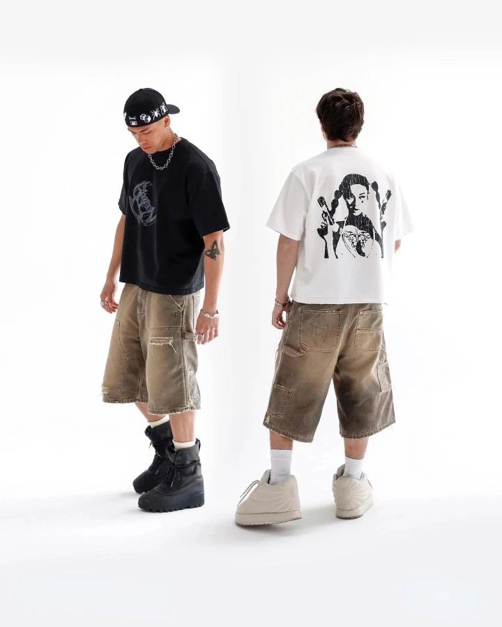 Oversized T-shirts